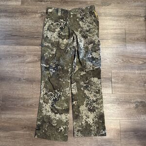 SHE Outdoor Camo Hunting Pants Women's Size Medium In TrueTimber Strata Pattern